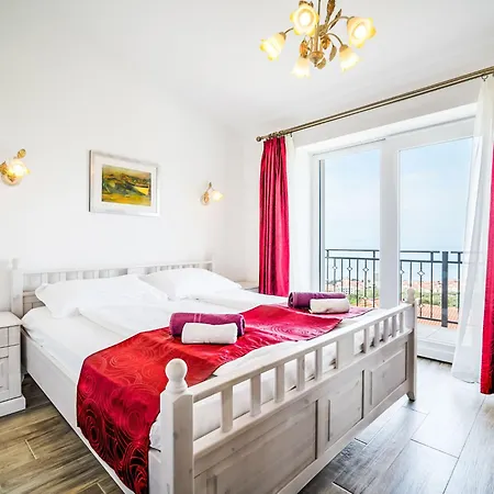 Bellavista By Interhome * Makarska